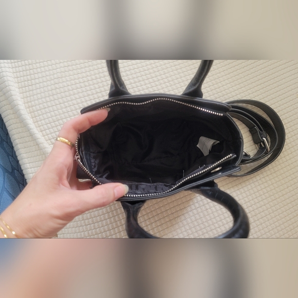 Mini Alligator Bag - Picture 3 of 8